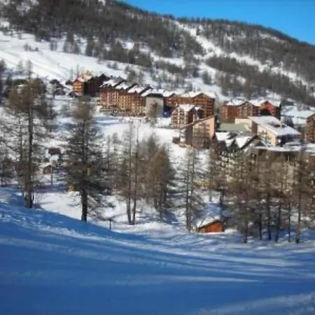 4 Couchages, Pied Des Pistes *